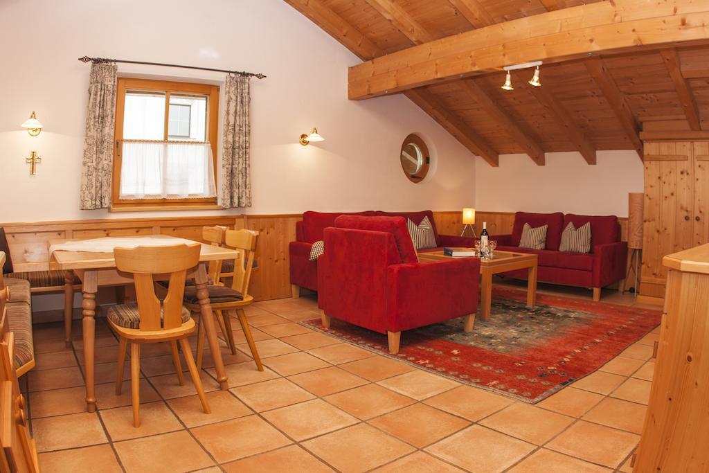 Ferienwohnung Haus Lenz Serfaus Zimmer foto