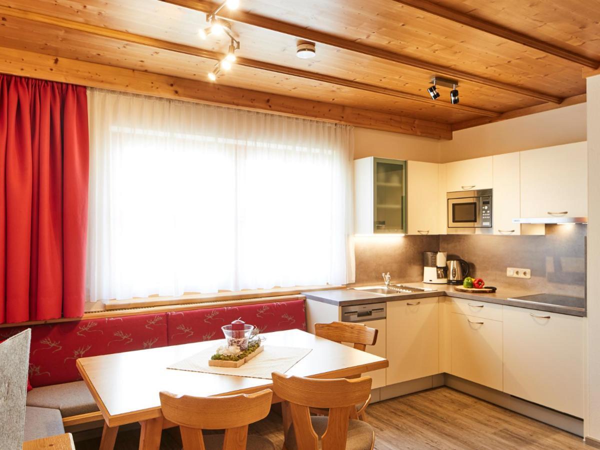 Ferienwohnung Haus Lenz Serfaus Exterior foto